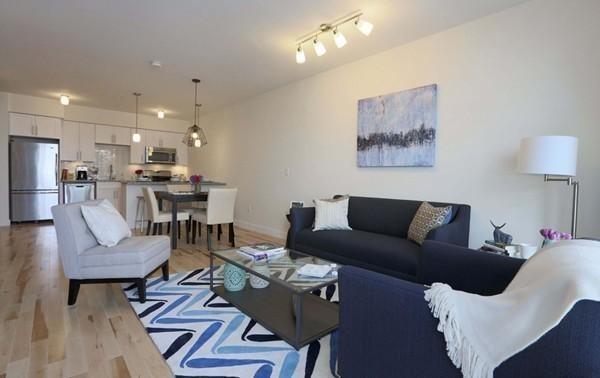 1 bed, 1 bath apartment for rent at 603 Concord Ave Unit 405, North Cambridge — photo 2 of 7