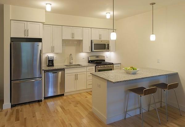 1 bed, 1 bath apartment for rent at 603 Concord Ave Unit 405, North Cambridge — photo 1 of 7
