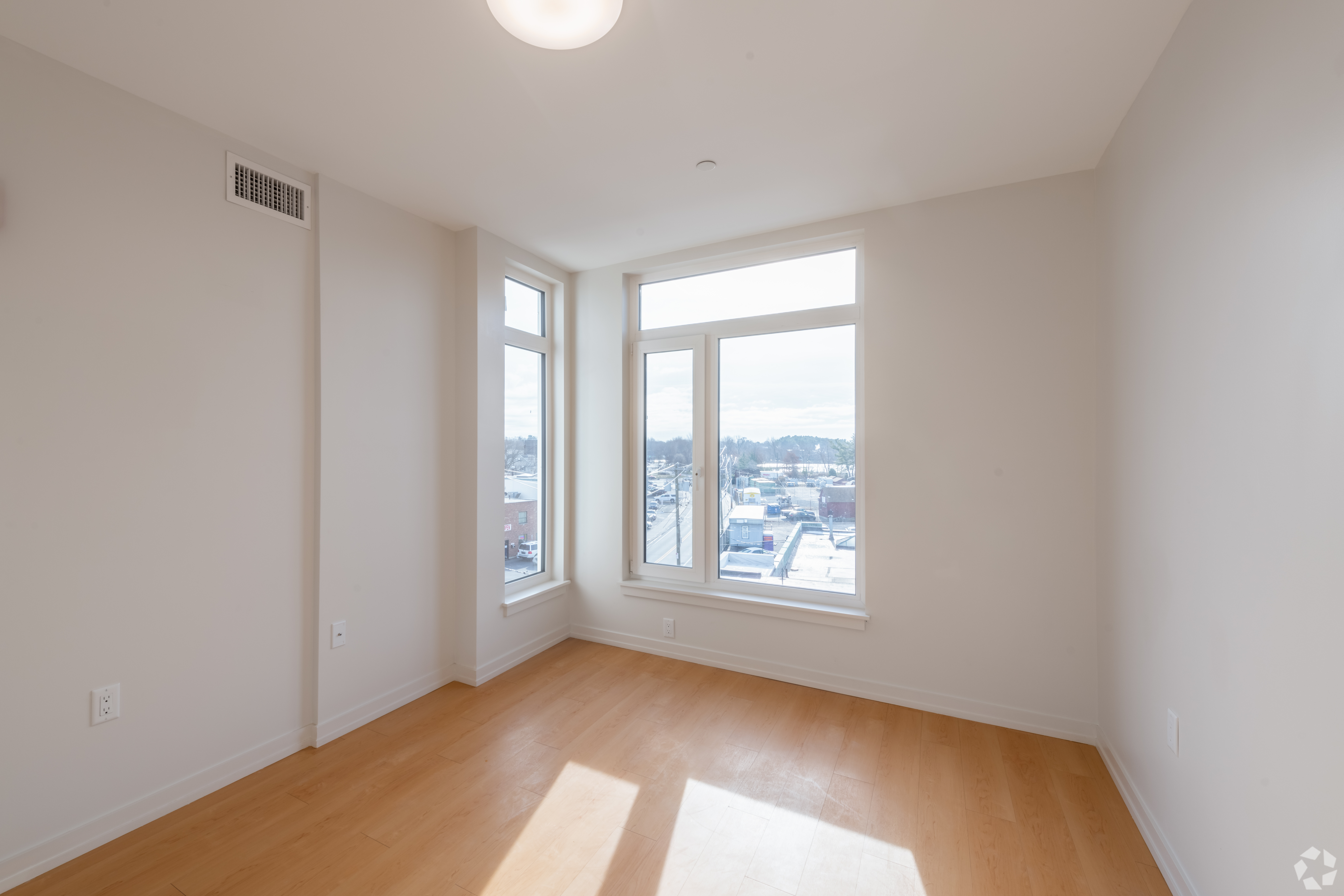 1 bed, 1 bath apartment for rent at 77 New St Unit 409, Porter Square — photo 8 of 16