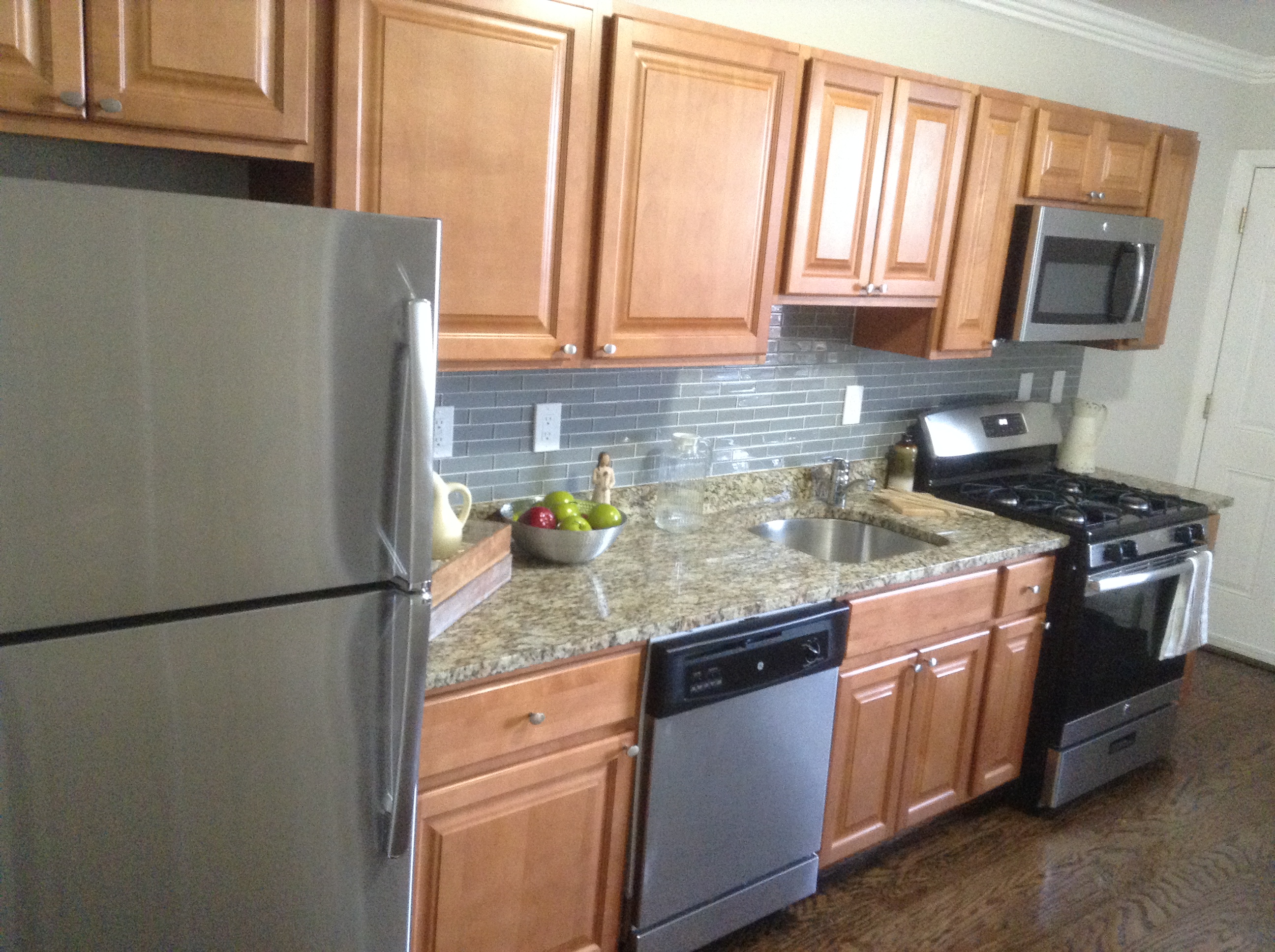 4 bed, 1 bath apartment for rent at 24 Seaver St Unit 6, Dorchester — photo 7 of 11