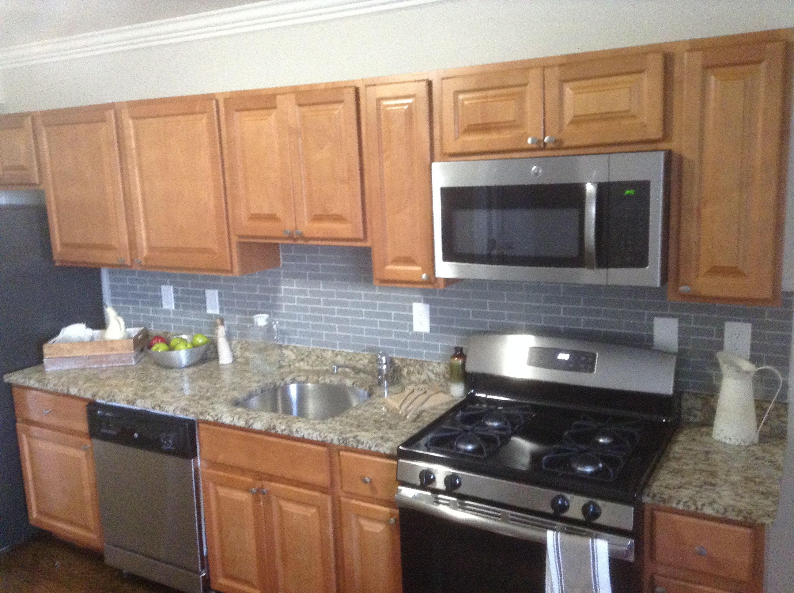 4 bed, 1 bath apartment for rent at 24 Seaver St Unit 6, Dorchester — photo 8 of 11