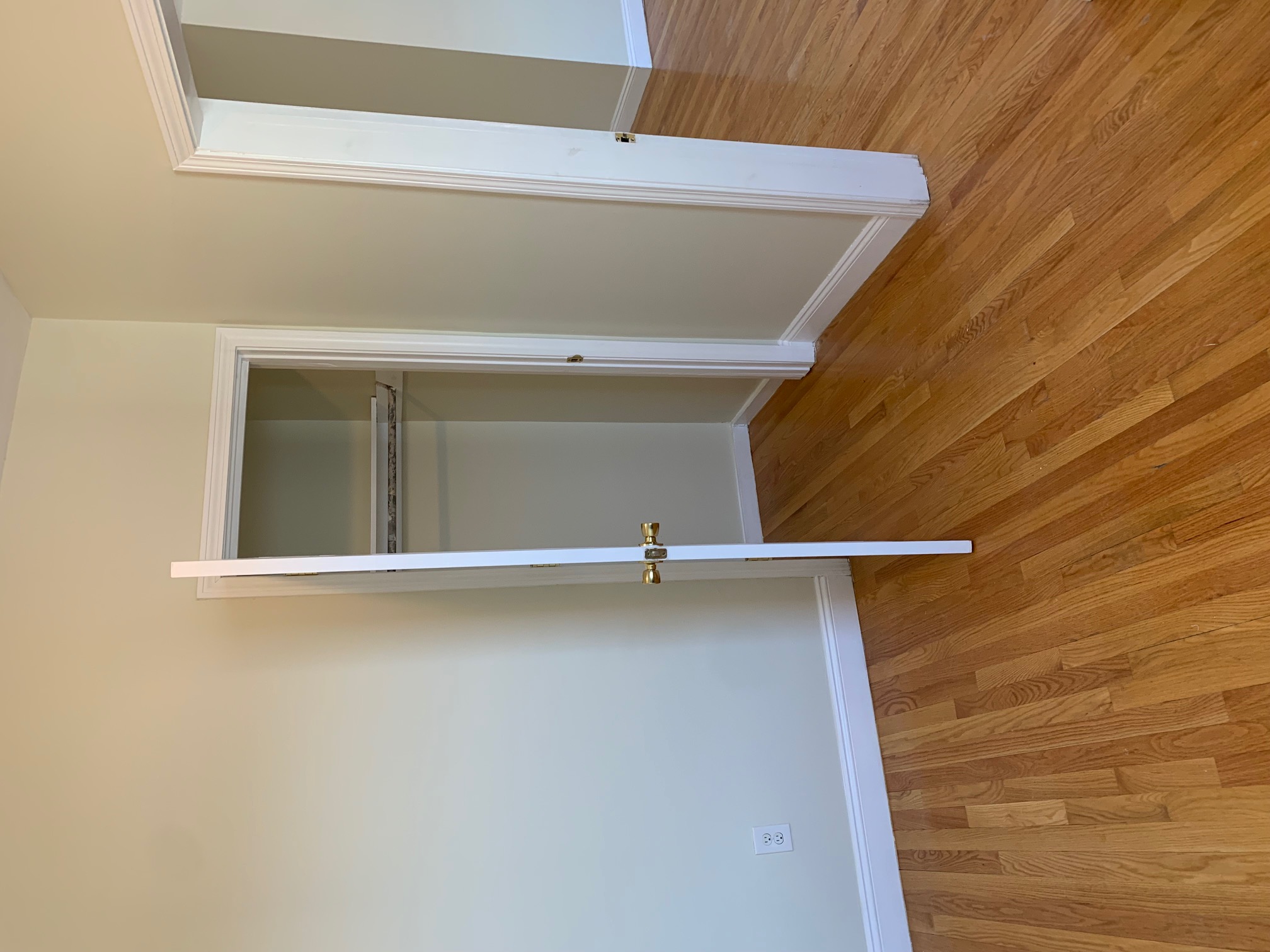 3 bed, 1 bath apartment for rent at 113 Regent St Unit 3, Roxbury — photo 9 of 9