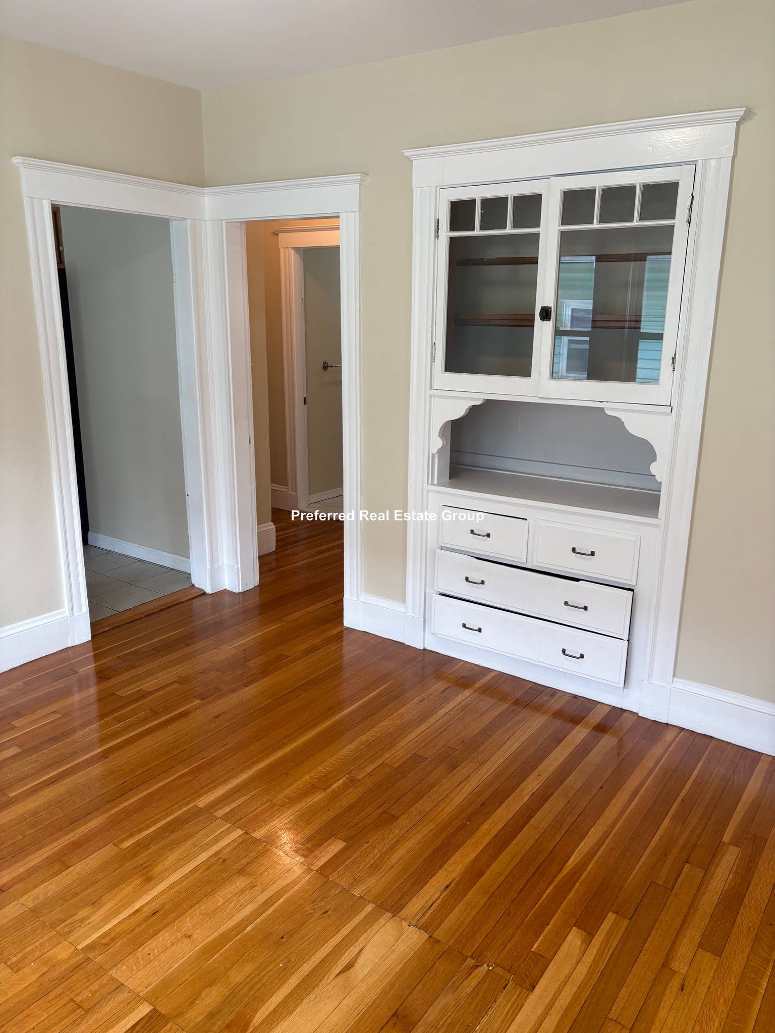 Photos of apartment on Selden St.,Boston MA 02124