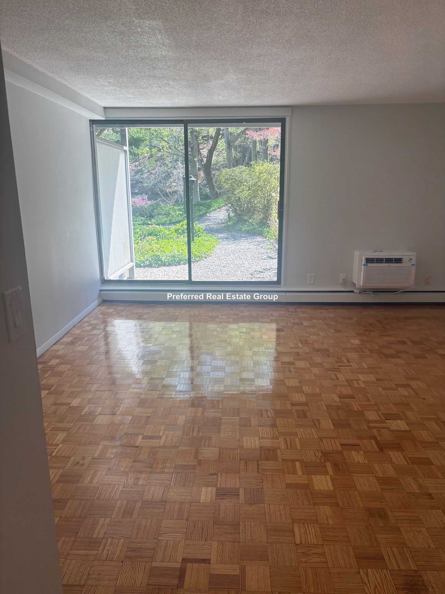 340 Newton St. — Chestnut Hill