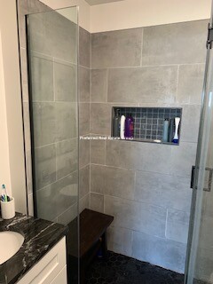 24 Glendon St, East Boston