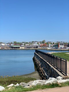 24 Glendon St, East Boston