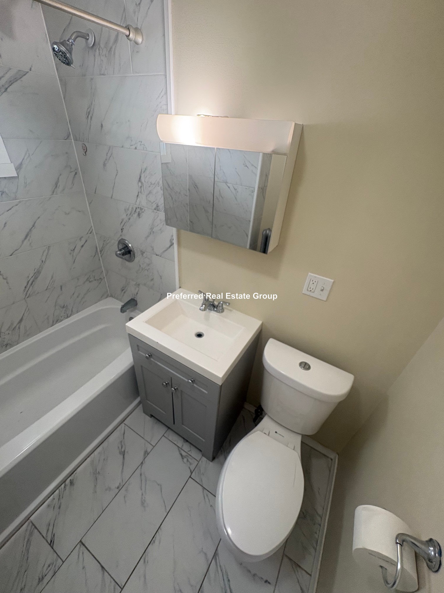 Photos of apartment on Selden St.,Boston MA 02124