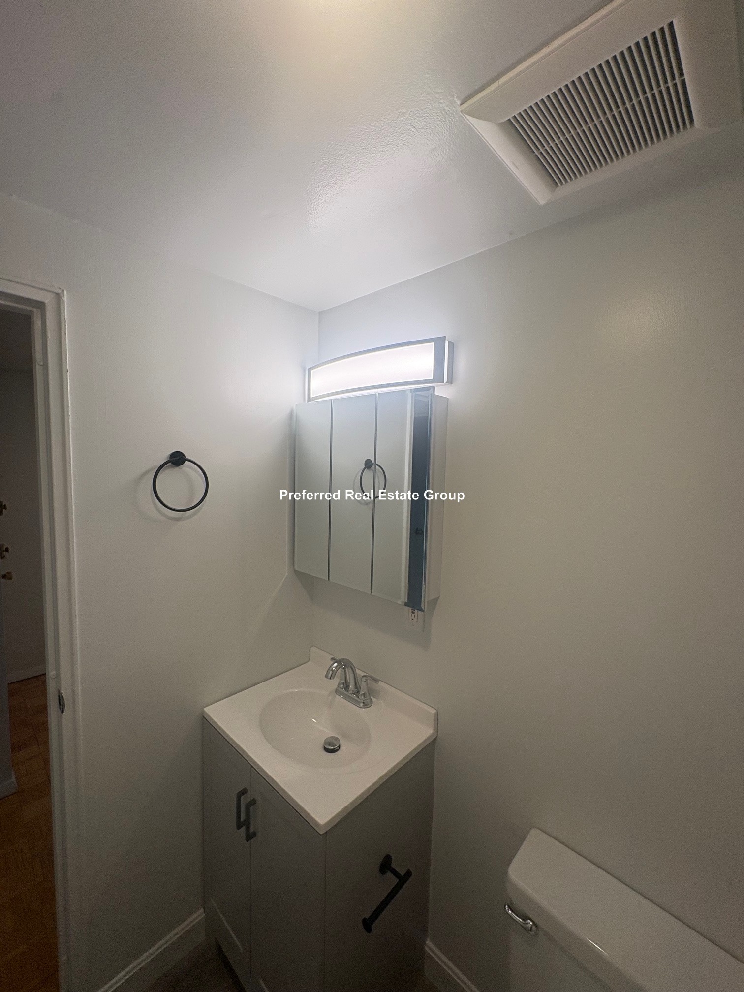 340 Newton St. — Chestnut Hill