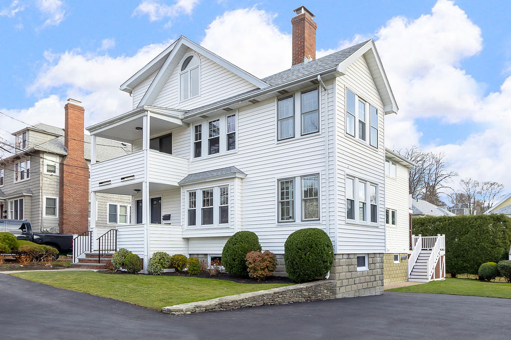 17 George St, Watertown