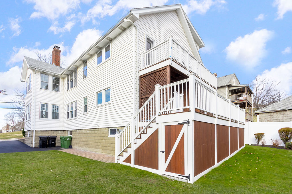 17 George St, Watertown