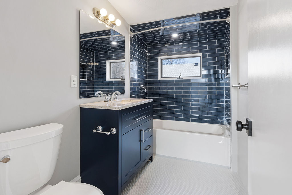 17 George St, Watertown