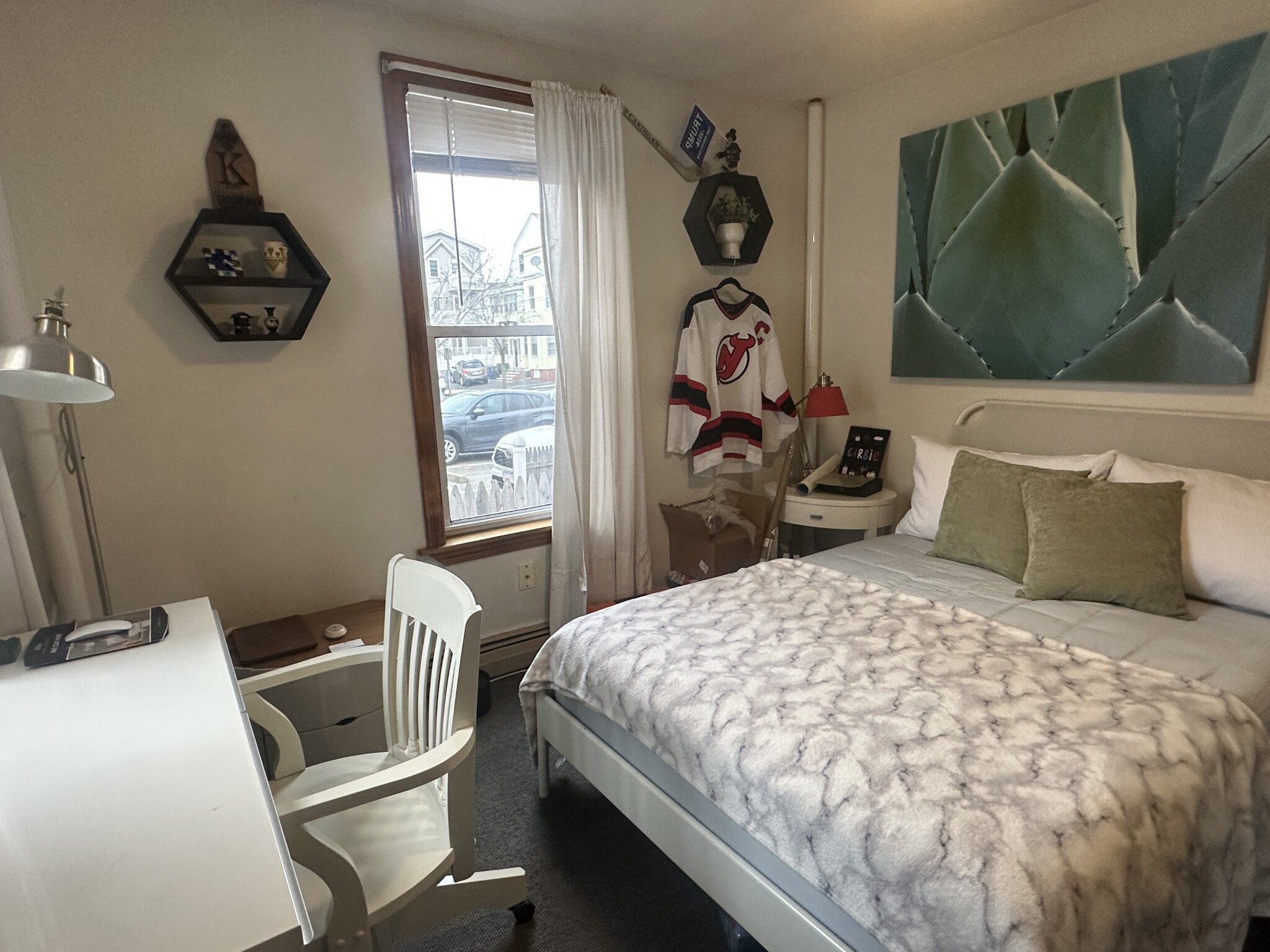 32 Bradley St, Winter Hill