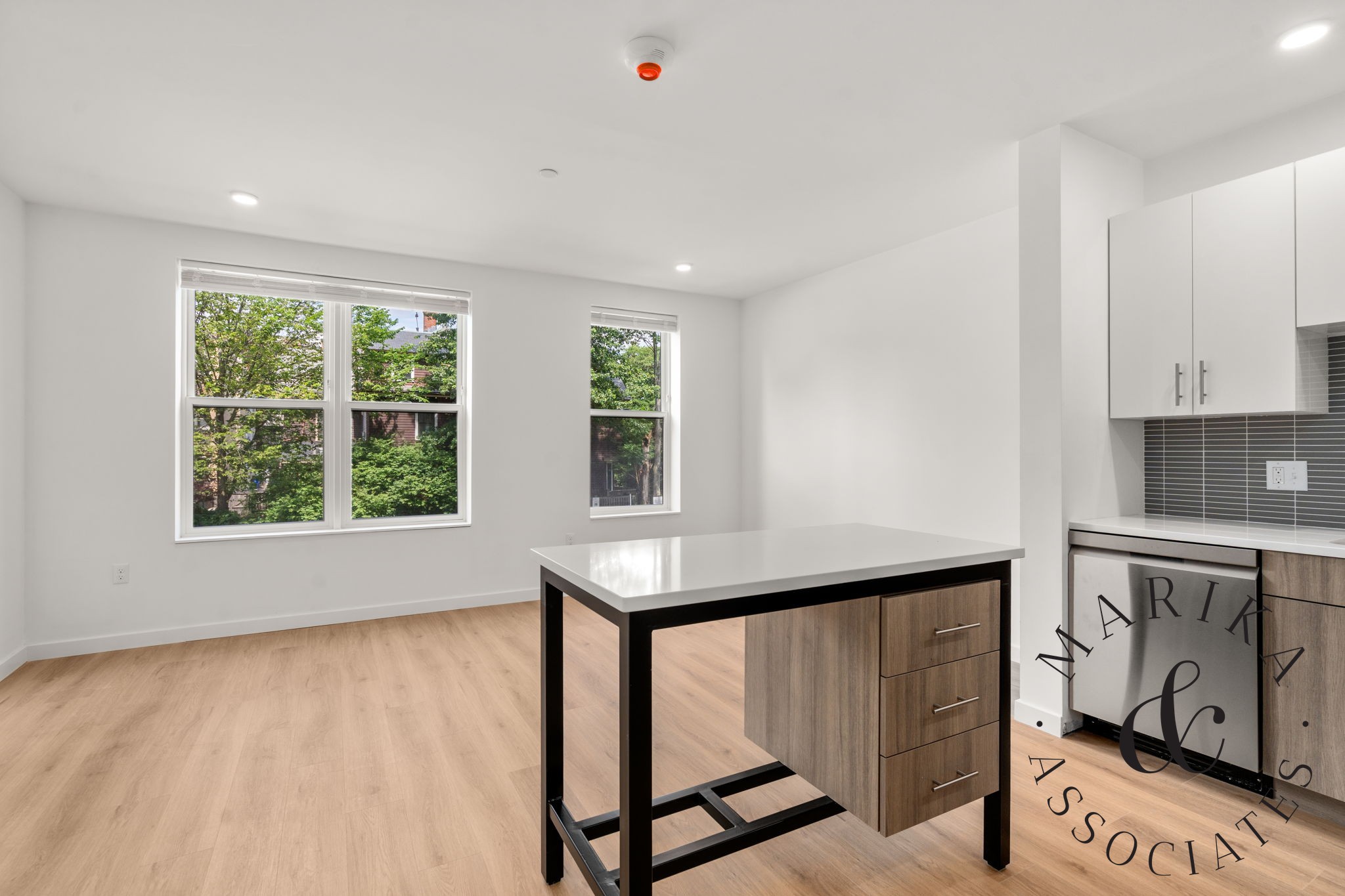 Photos of apartment on Beacon St.,Brookline MA 02446