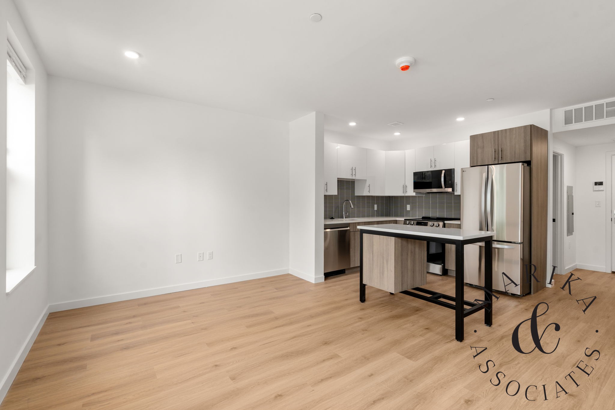 Photos of apartment on Centre St.,Brookline MA 02446