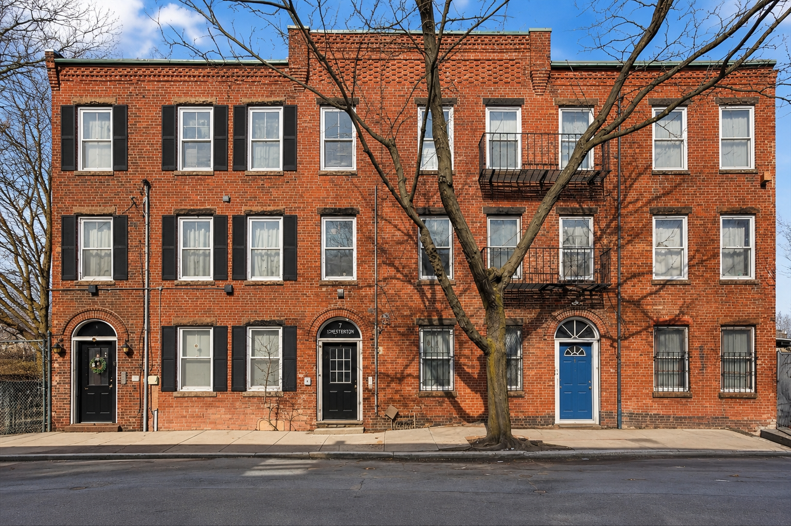 7 Chesterton St. — Roxbury