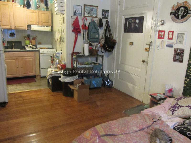 41 Bay State Rd, Fenway