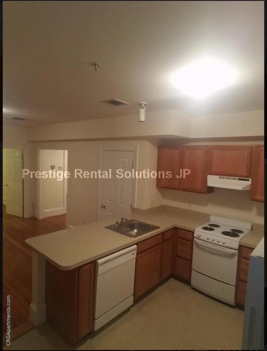 885 Mass Ave, Central Square