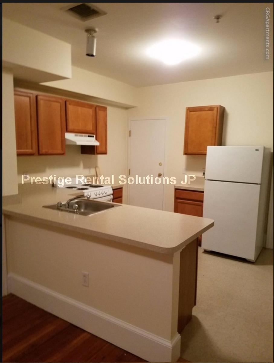 885 Mass Ave, Central Square