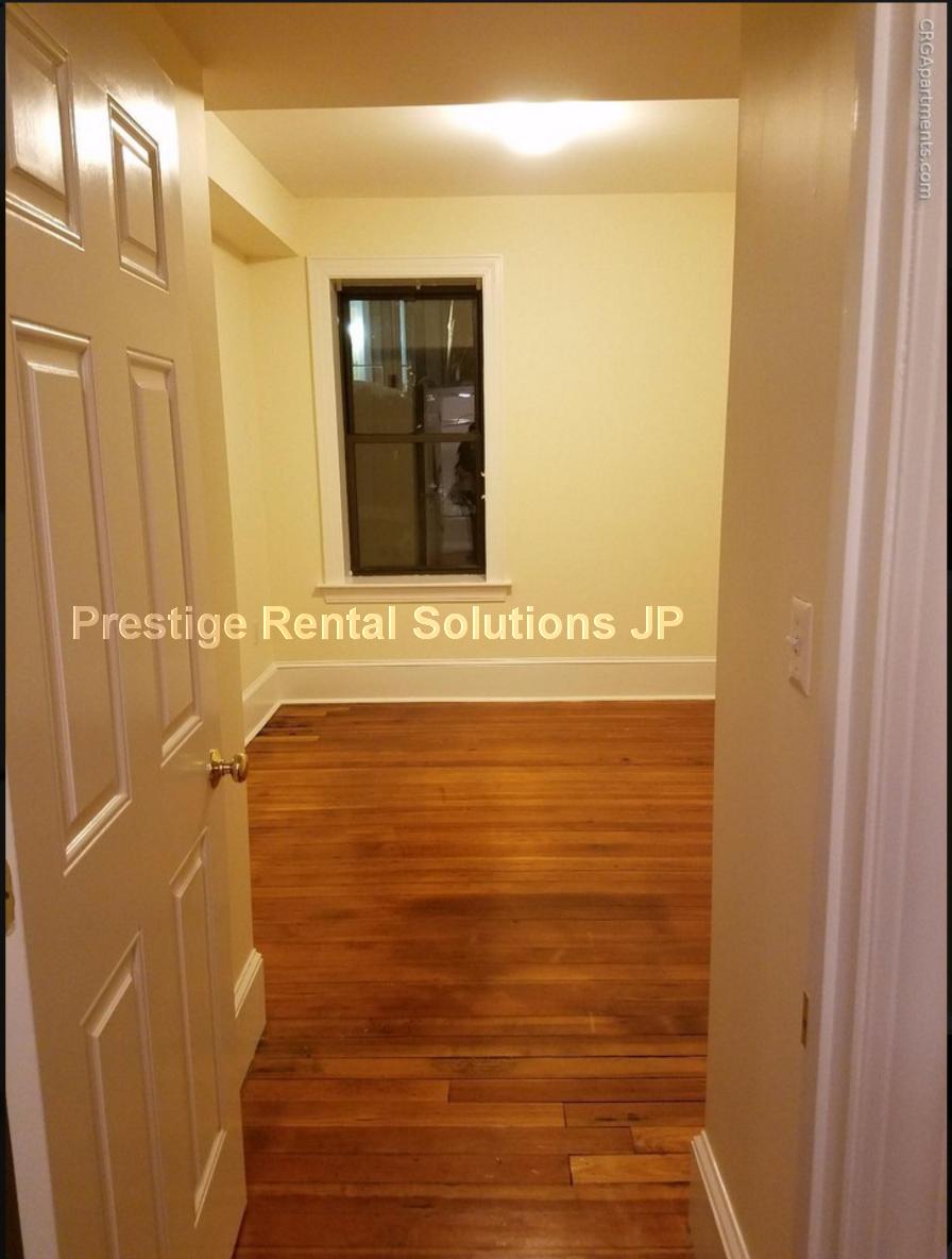 885 Mass Ave, Central Square