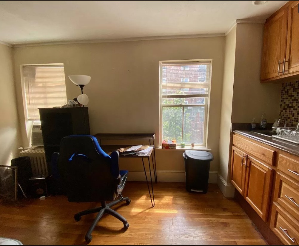 Studio bed, 1 bath apartment for rent at 90 Myrtle St Unit 5F, Beacon Hill — photo 10 of 12
