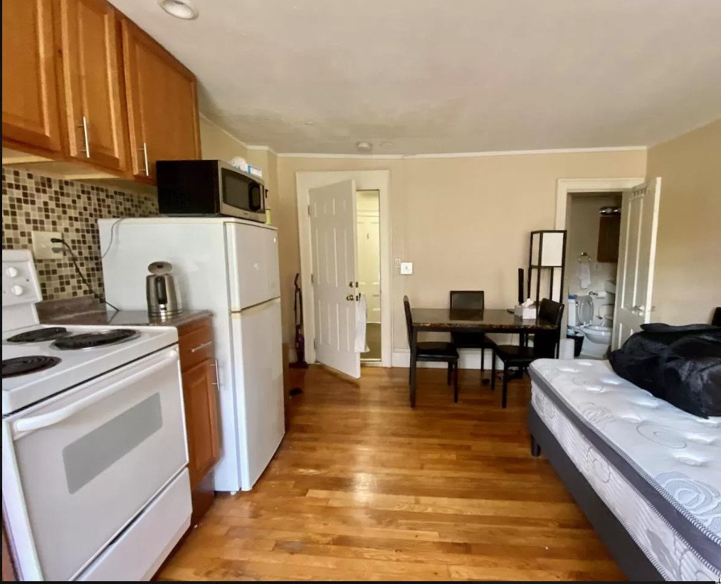 Studio bed, 1 bath apartment for rent at 90 Myrtle St Unit 5F, Beacon Hill — photo 6 of 12