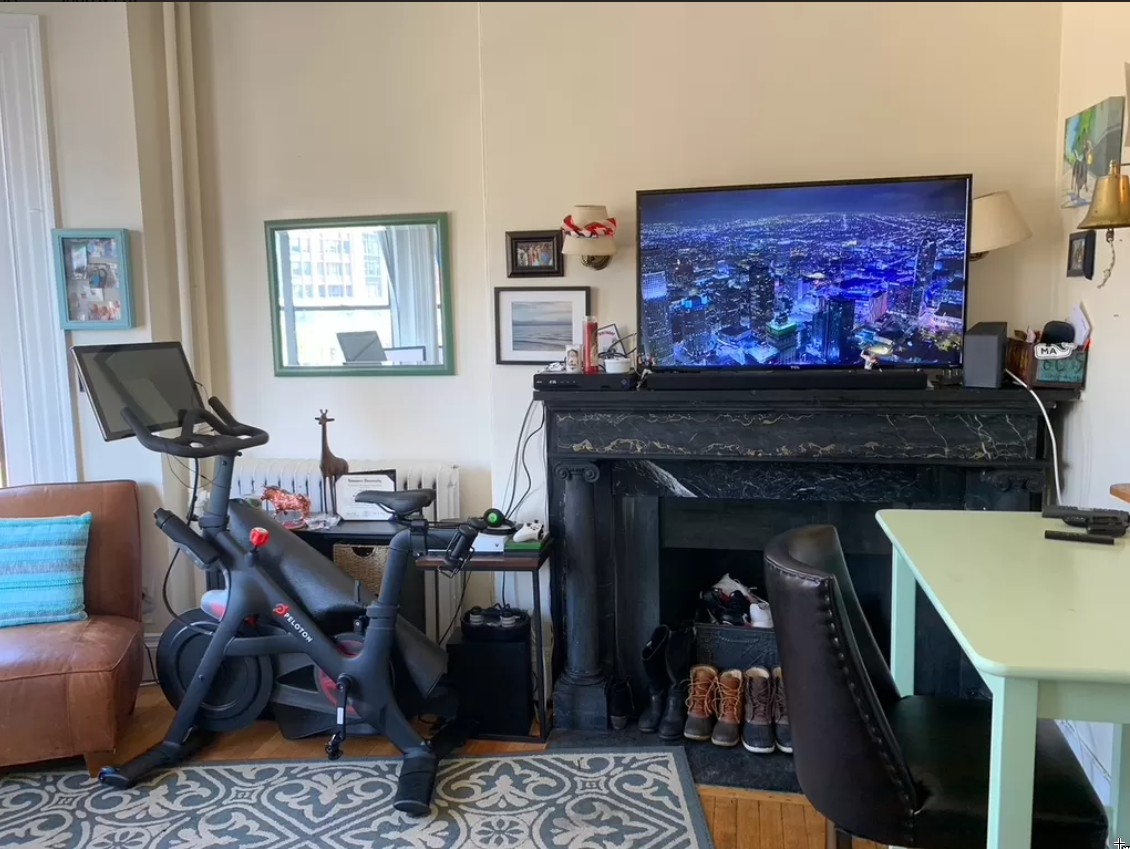 484 Commonwealth Ave, Fenway