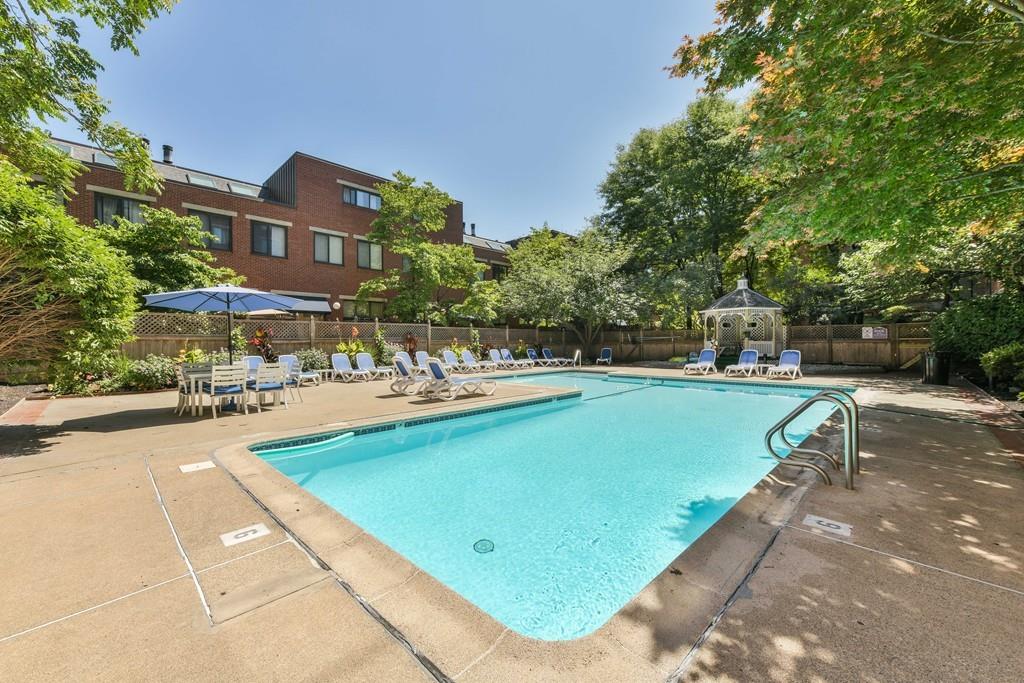 85 Brainerd Rd, Allston