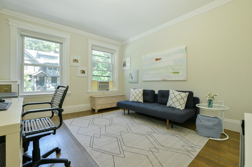 87 Mason Ter, Corey Hill