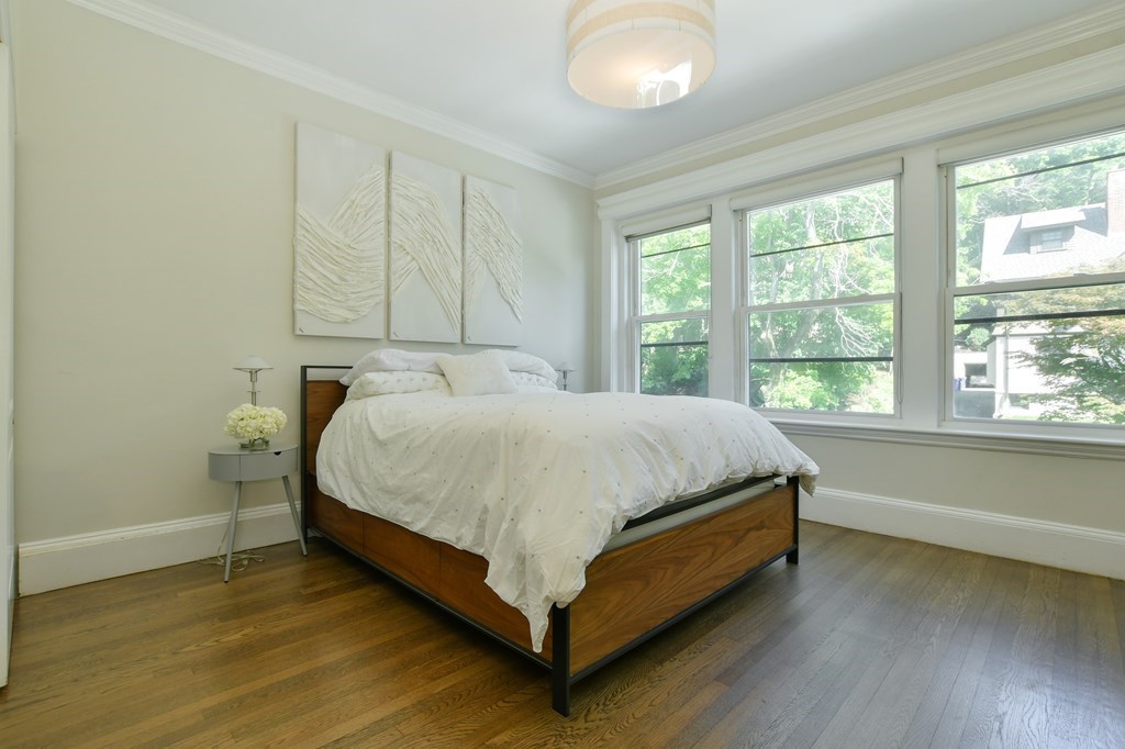 87 Mason Ter, Corey Hill