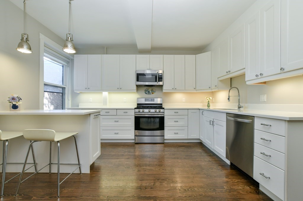 87 Mason Ter, Corey Hill