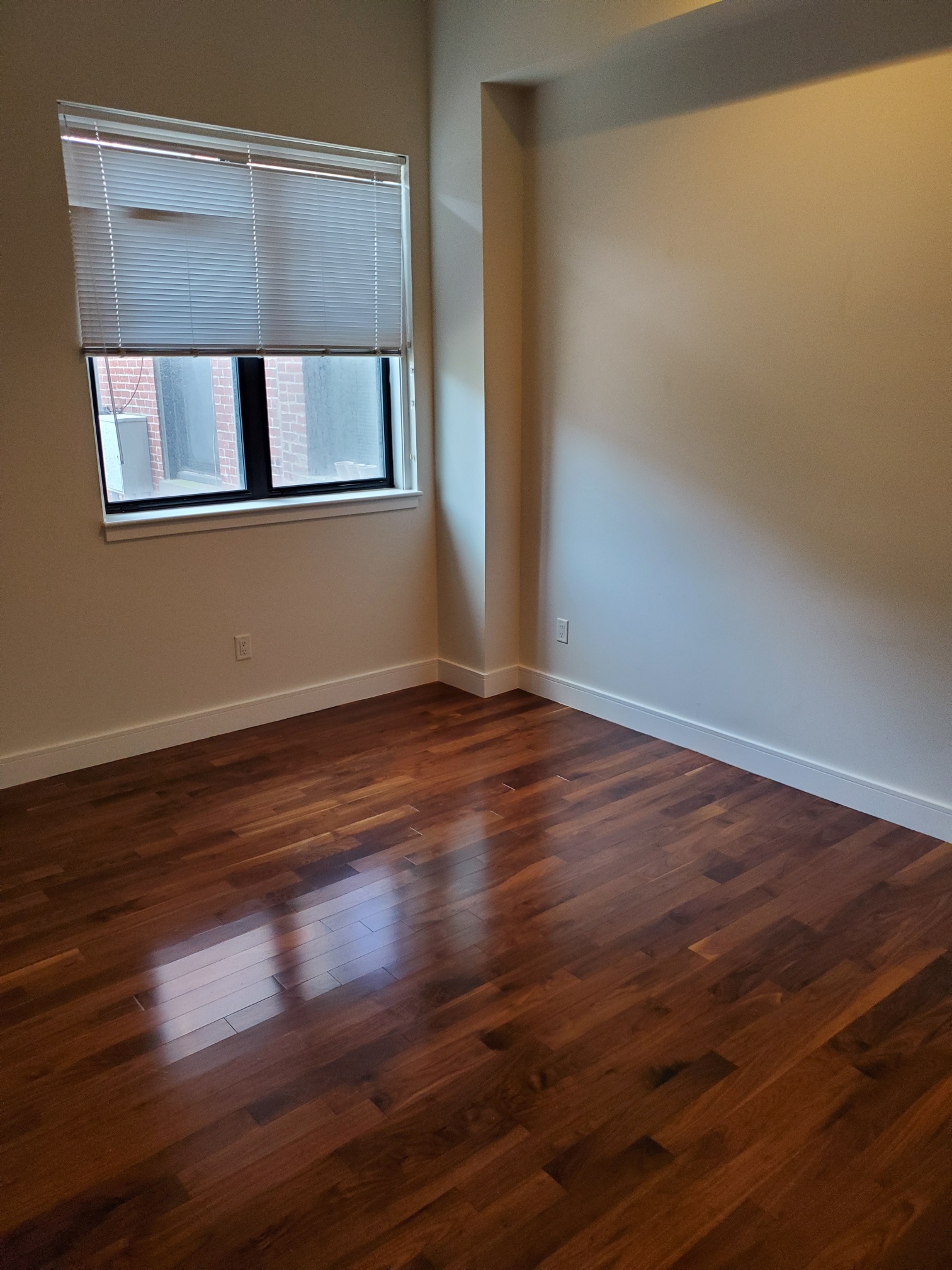 557 Columbus Ave, South End