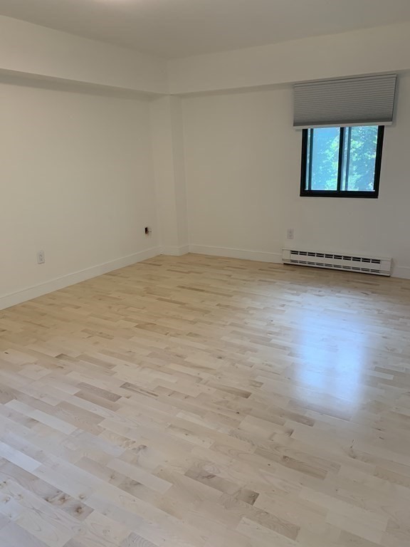 125 Pleasant St, Coolidge Corner