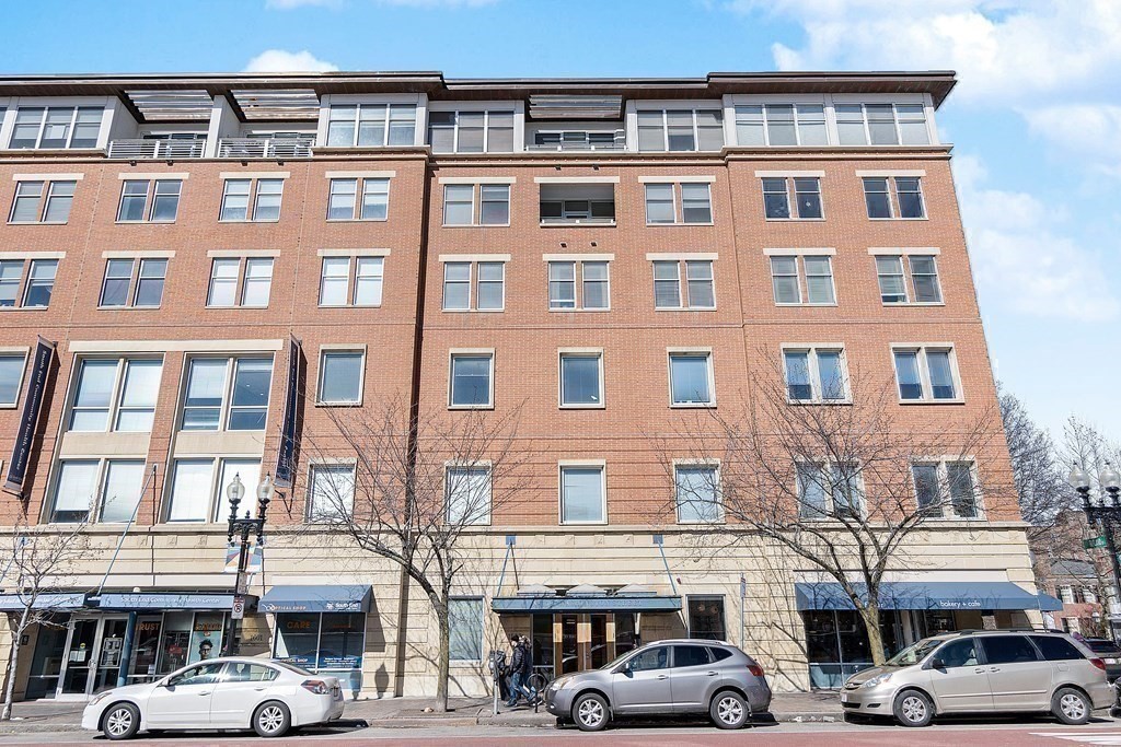 1597 Washington St, South End