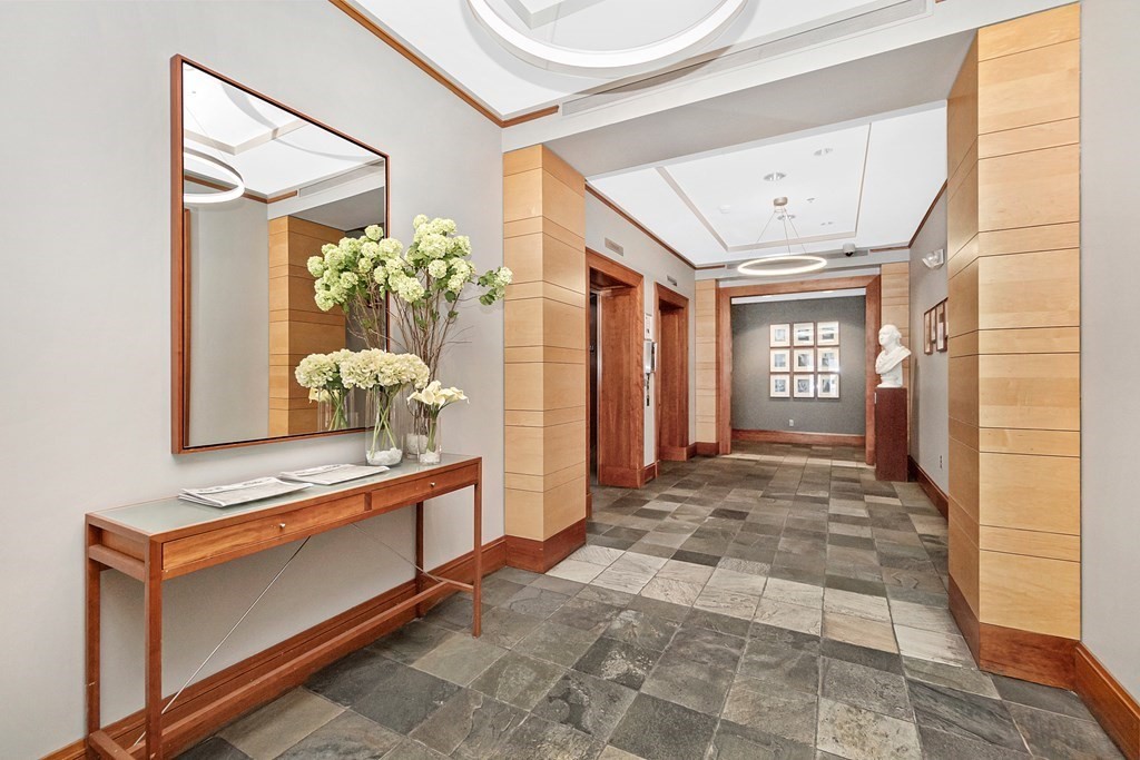 1597 Washington St, South End