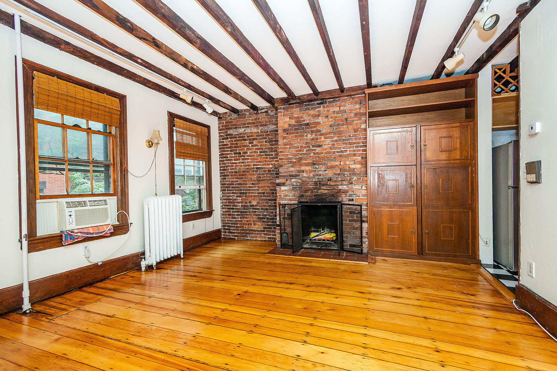 31 Myrtle St, Beacon Hill