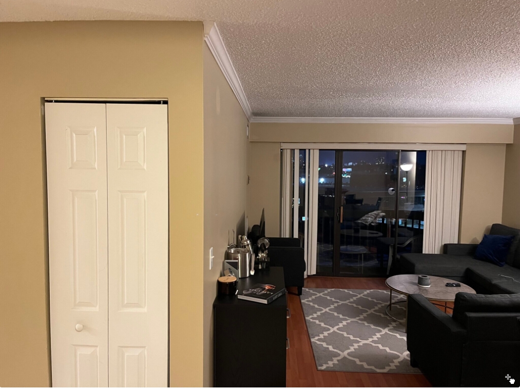 15 North Beacon St, Allston