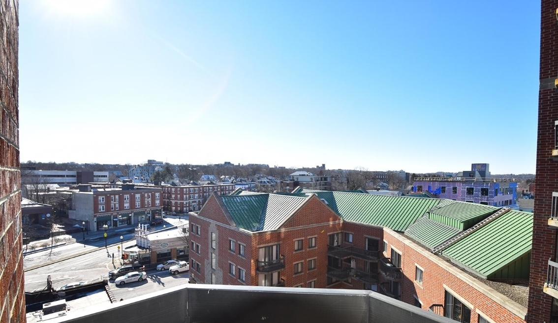 15 North Beacon St, Allston