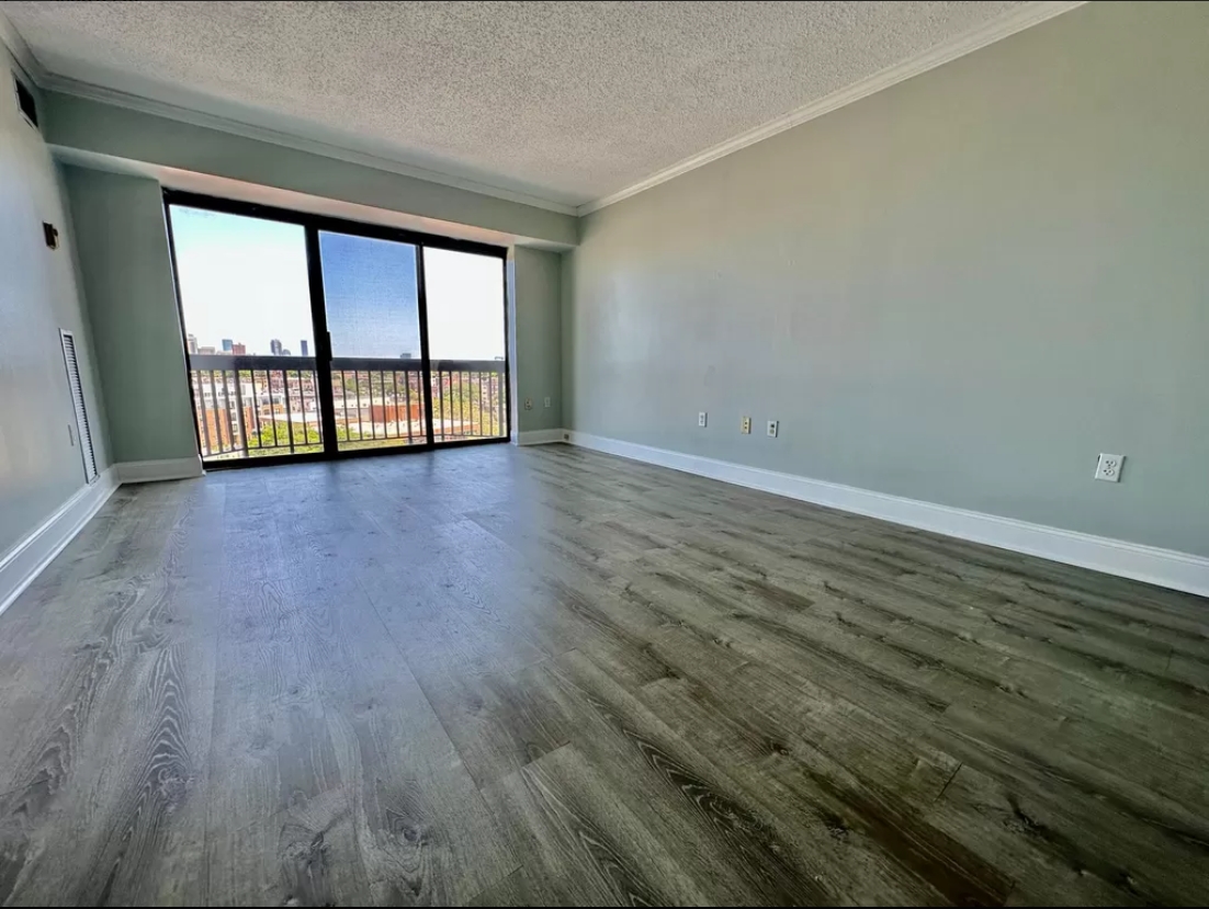 15 North Beacon St, Allston