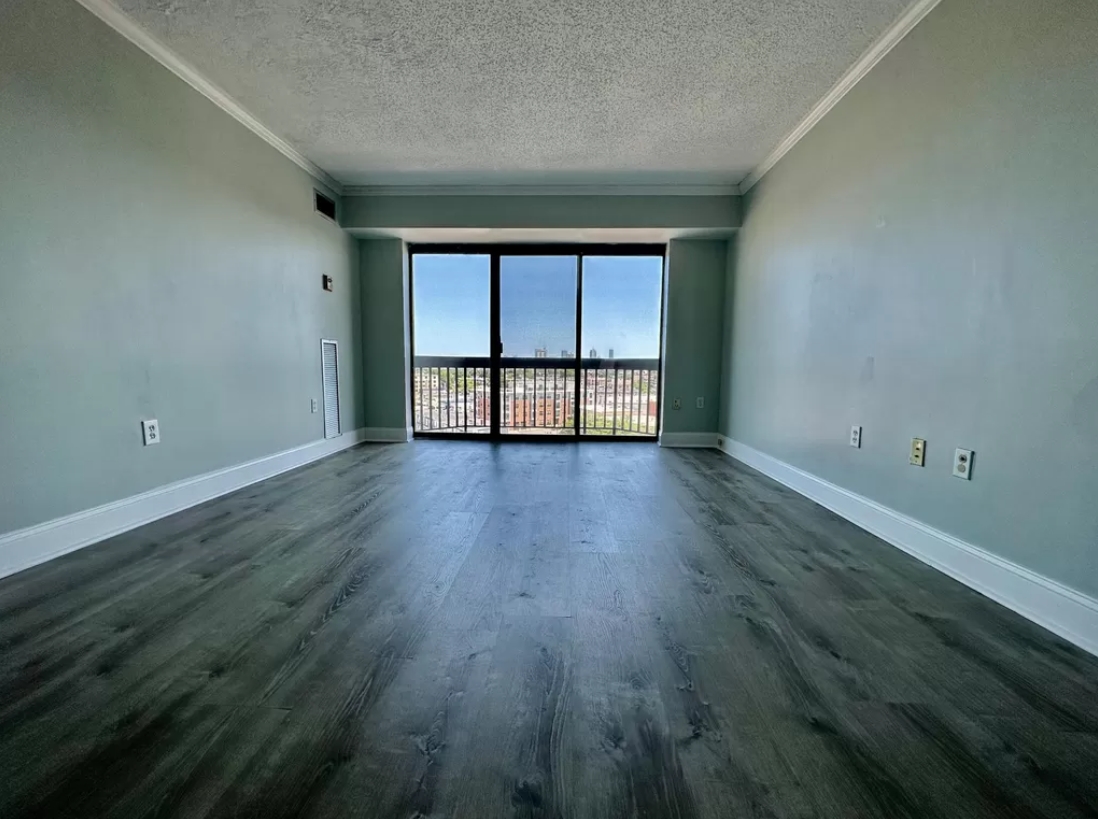 15 North Beacon St, Allston