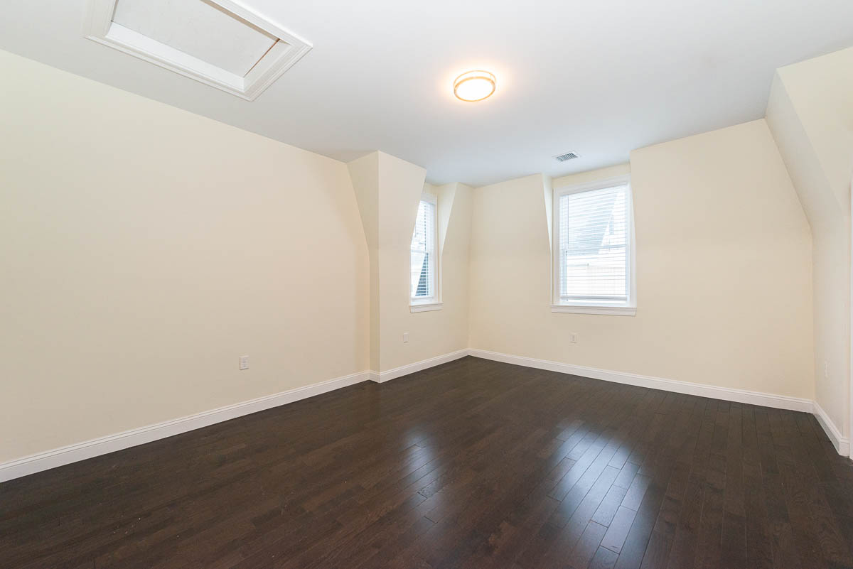 10 Marion, Tufts University