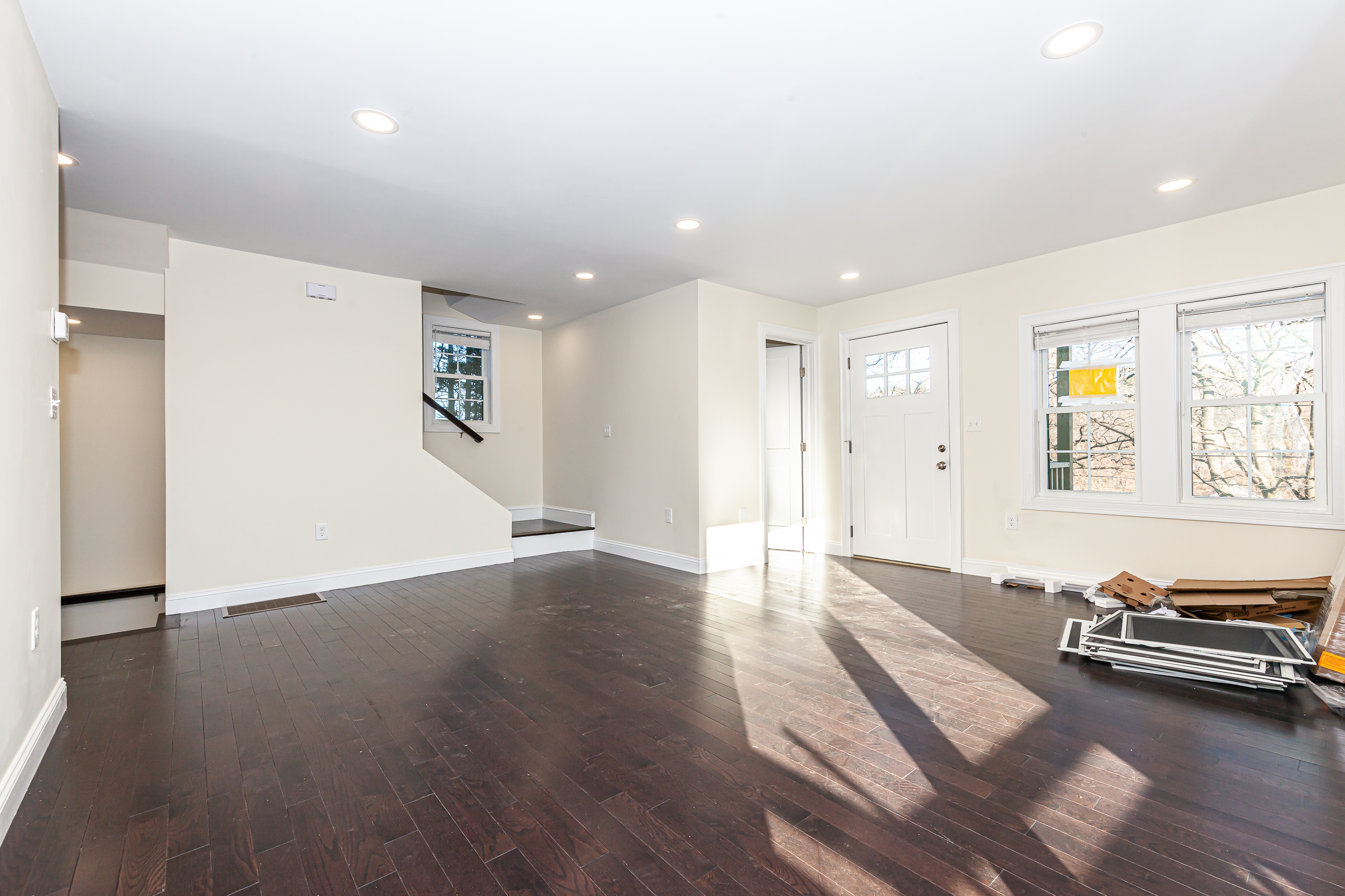 48 Caldwell, Banks Square