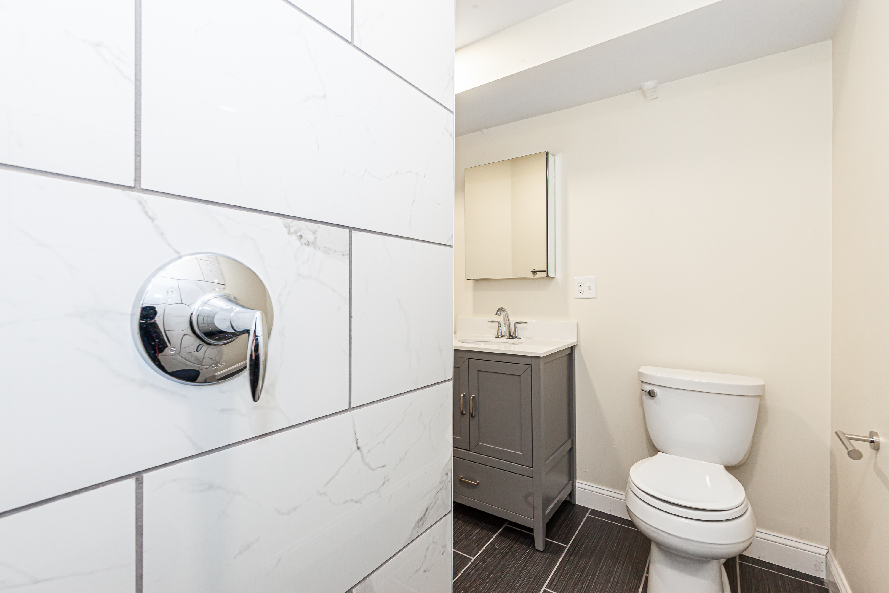 48 Caldwell, Banks Square