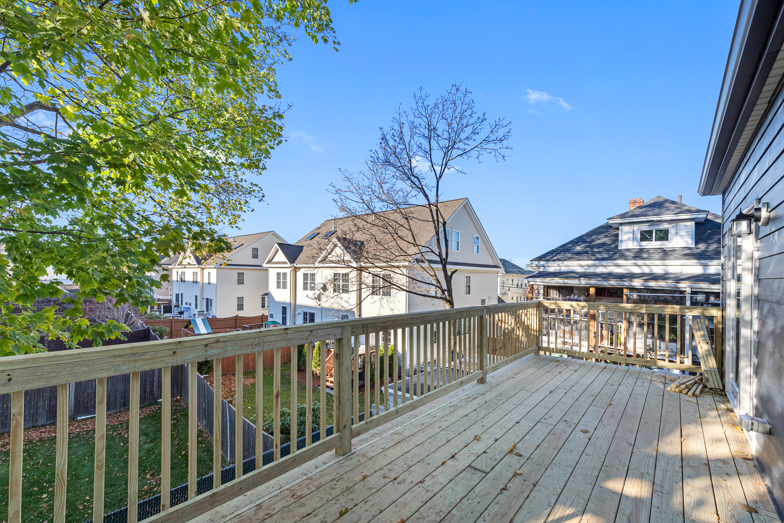 62 Bradbury Ave, Medford