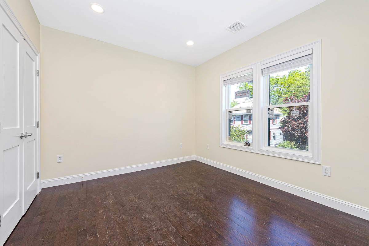 70 Stanley Ave, Tufts University