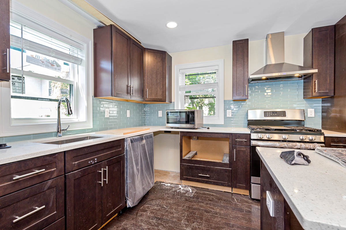 70 Stanley Ave, Tufts University