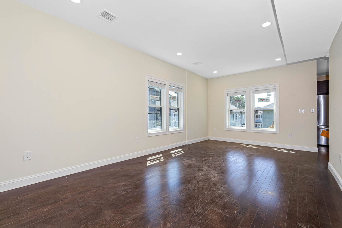 70 Stanley Ave, Tufts University