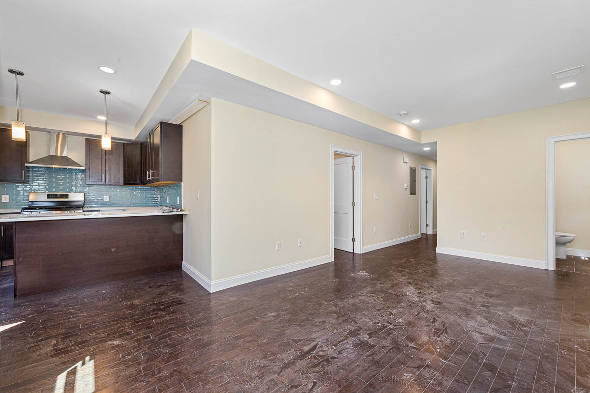 70 Stanley Ave, Tufts University