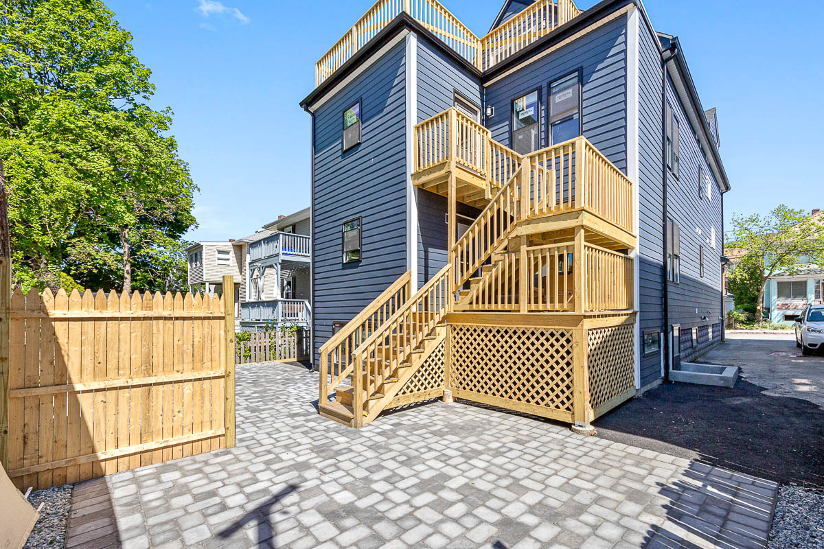 70 Stanley Ave, Tufts University