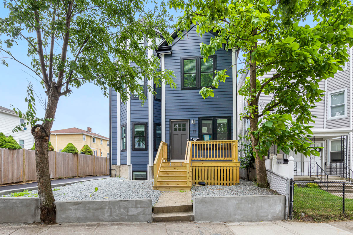 77 Winchester St, South Medford