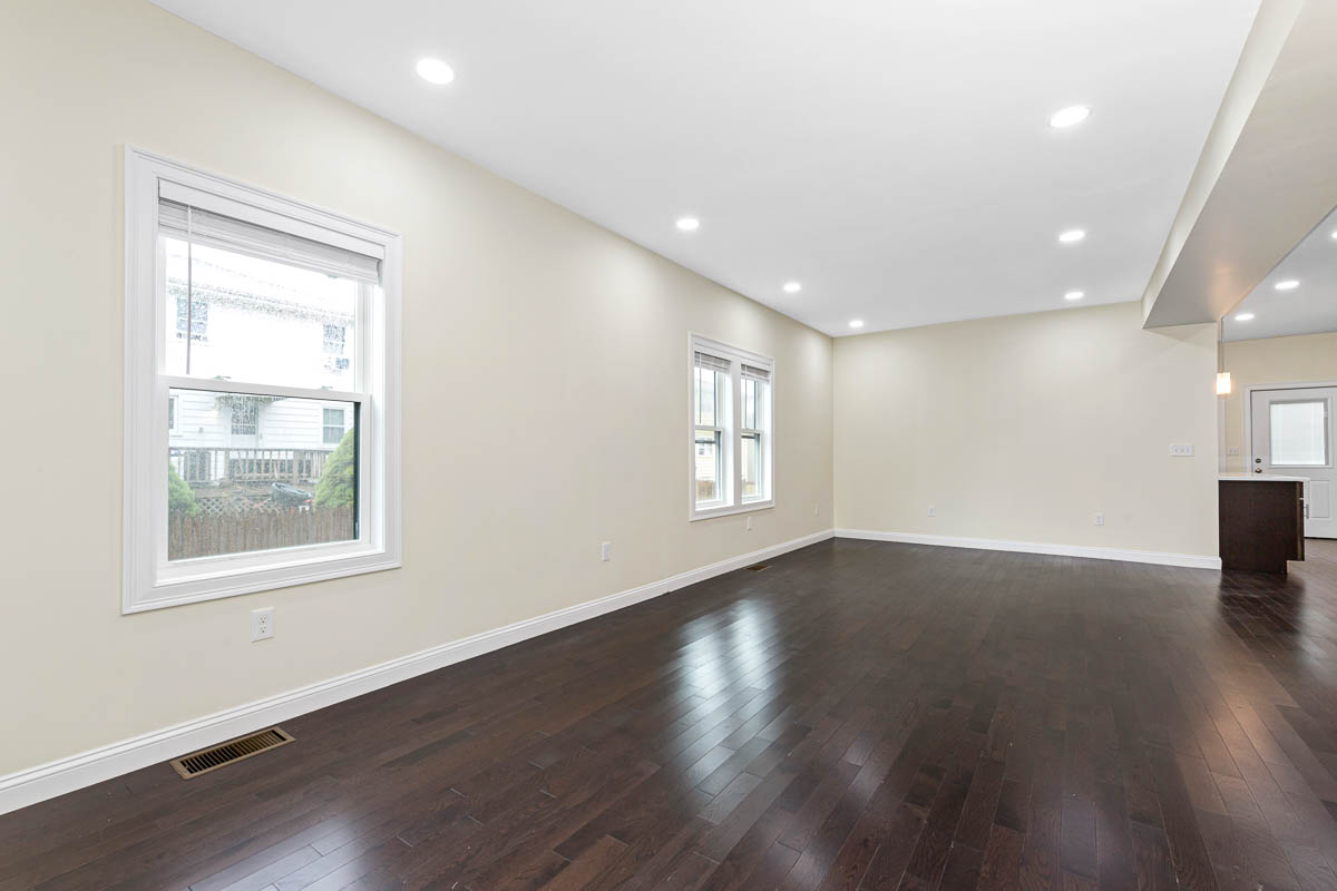 77 Winchester St, South Medford